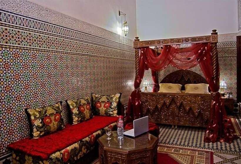 سوییت, Riad Salam Fes