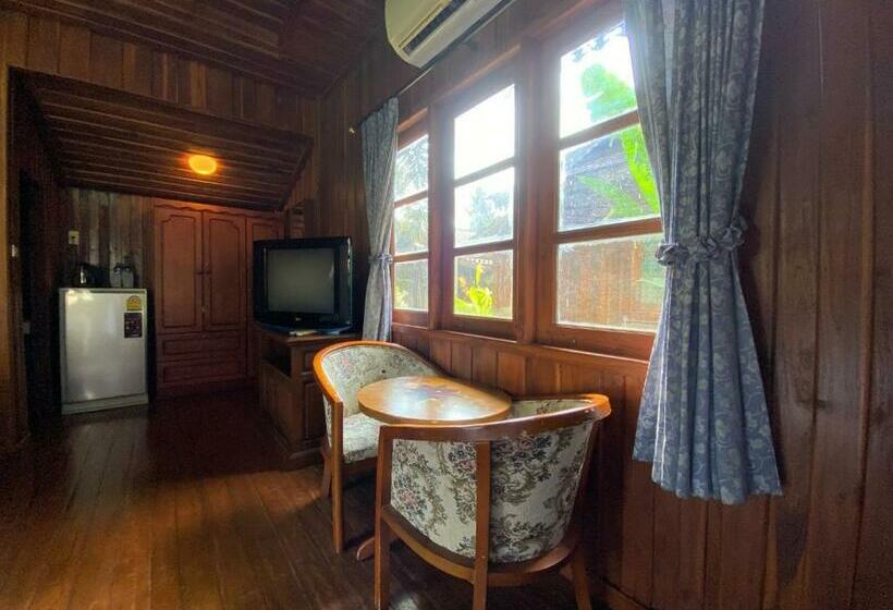 بانگلوی استاندارد, Yuwadee Resort