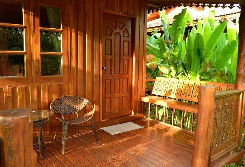 스탠다드 방갈로, Yuwadee Resort