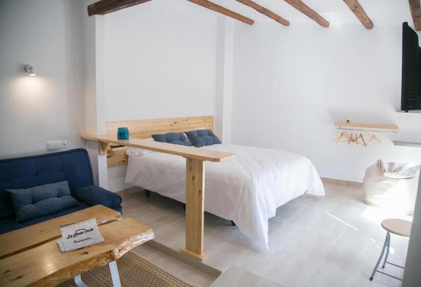 إستوديو قياسى, Apartamentos Turísticos La Casa Vieja