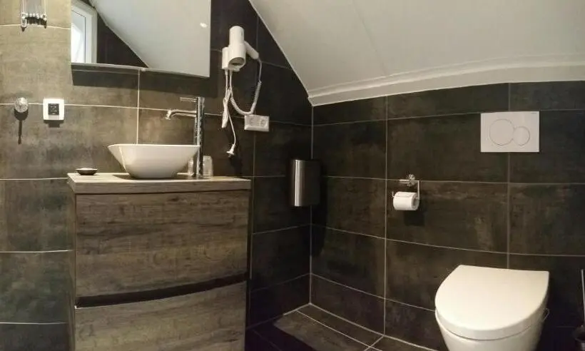 スタンダードルーム, B&b Dennenbos