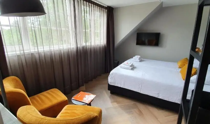 スタンダードルーム, B&b Dennenbos