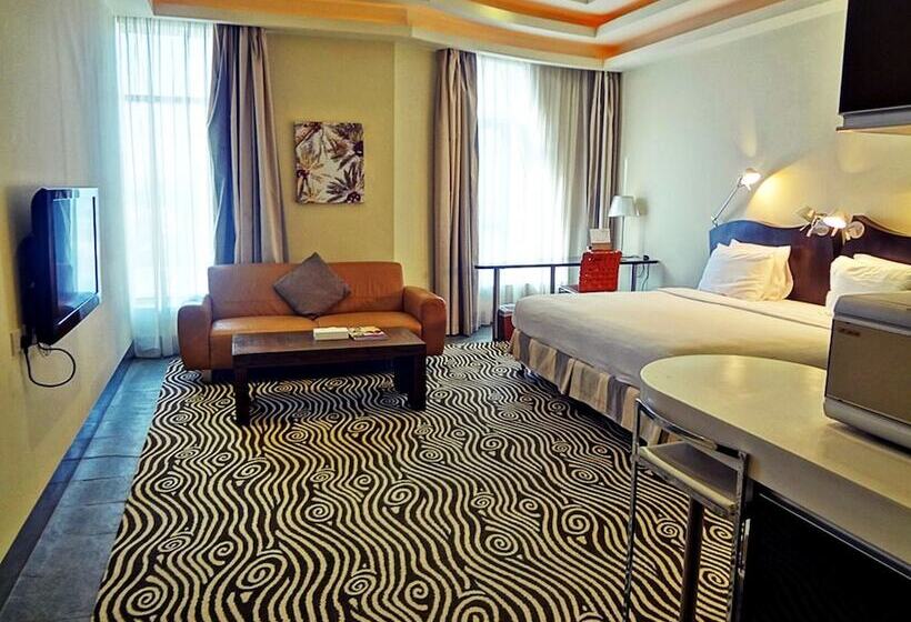 استودیوی استاندارد, Al Raya Suites