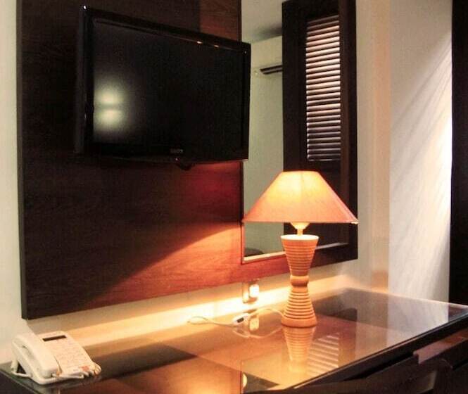 Номер Deluxe, Alma