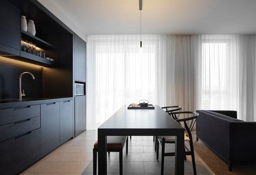 דירת דלוקס 2 חדרי שינה, Burbury