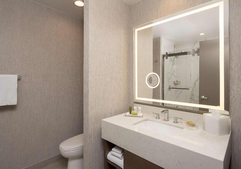 דירת חדר דלוקס, Burbury