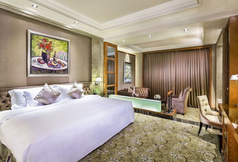 سوییت اجرایی, Chateau Starriver Guangzhou Peninsula