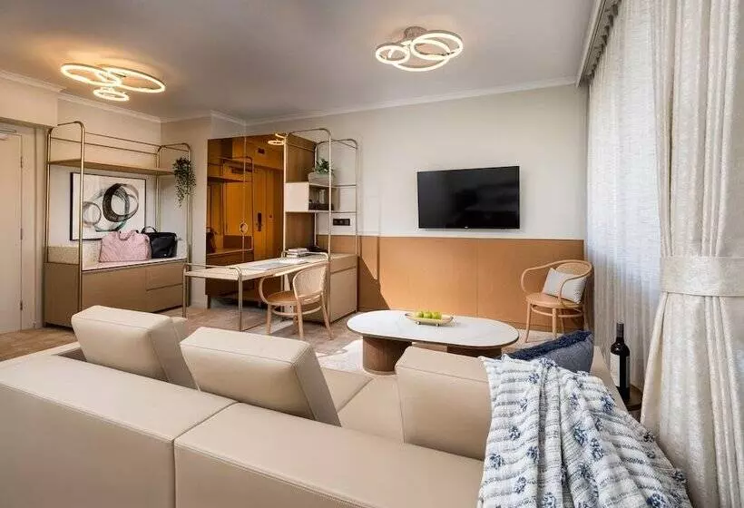 استودیوی استاندارد, Mantra Terrace Brisbane