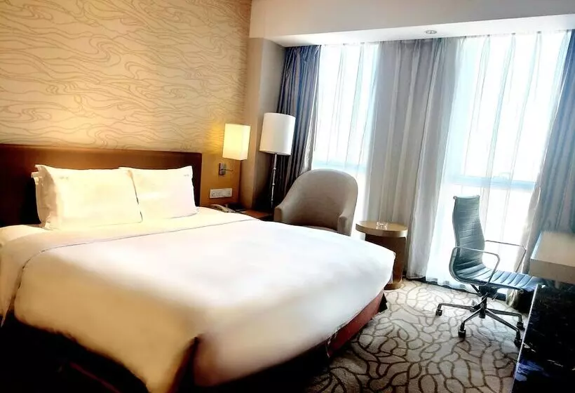 Executive-huone, Radisson Hotel Tianjin Aqua City