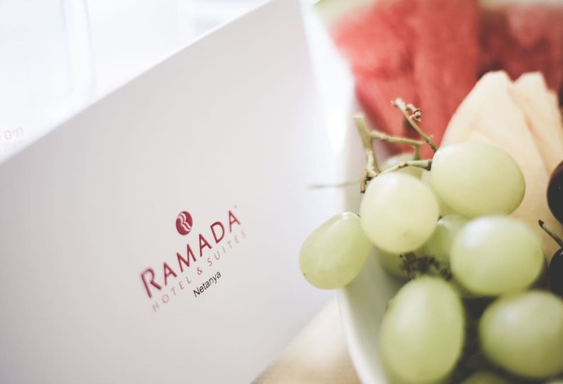 Deluxe Kamer met Uitzicht op Zee, Ramada Hotel & Suites By Wyndham Netanya