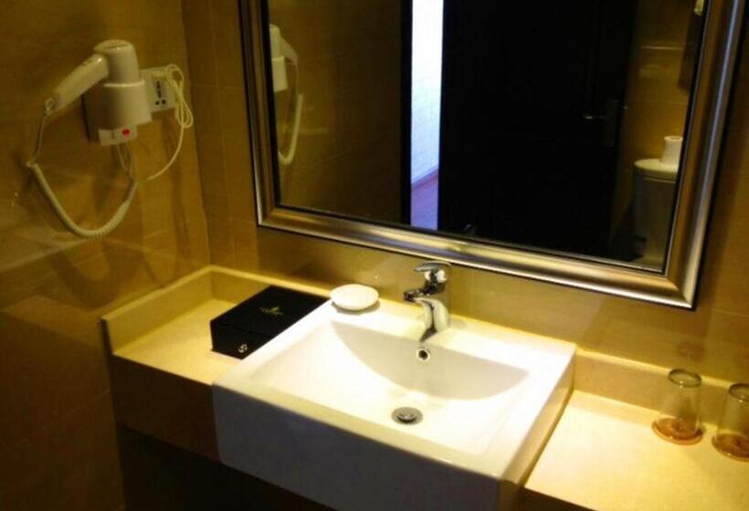 スタンダードルーム, Seventh Heaven