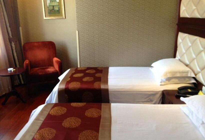 스탠다드 룸, Seventh Heaven