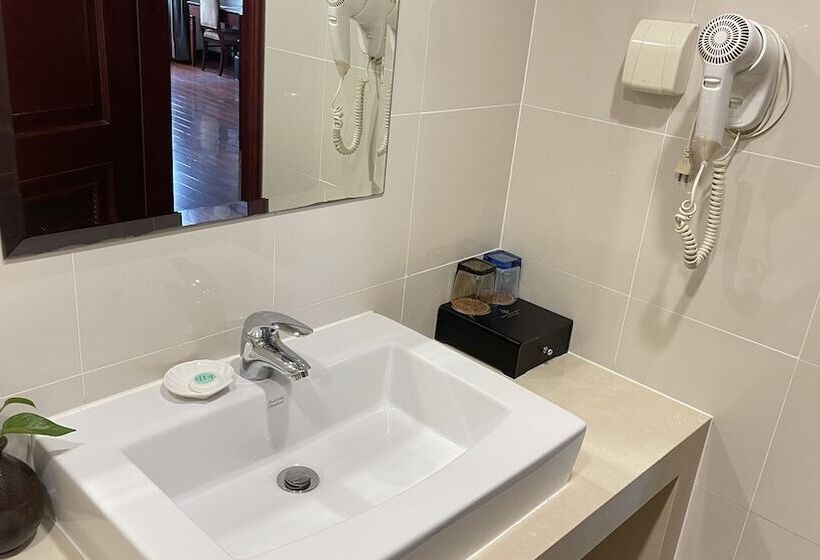 Quarto Deluxe, Seventh Heaven