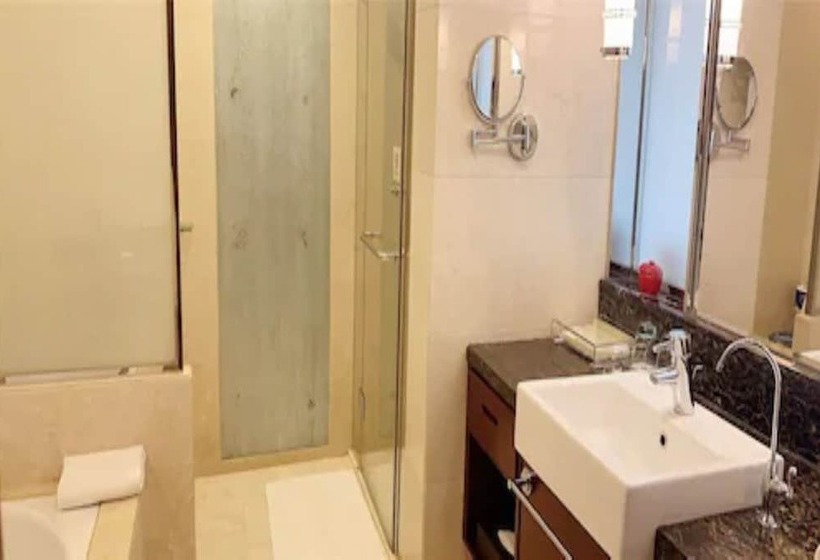 Номер Superior Кровать Кинг, Soluxe Hotel Guangzhou