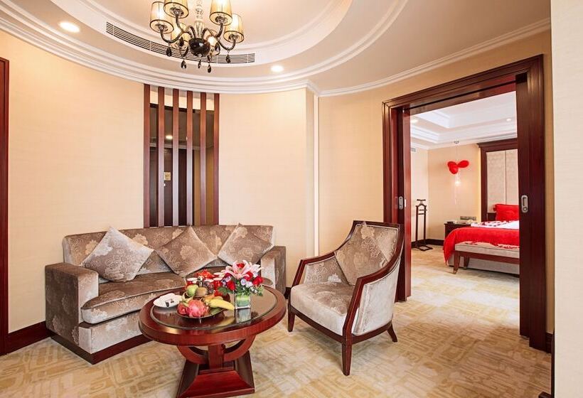 Люкс Повышенной Комфортности, Soluxe Hotel Guangzhou