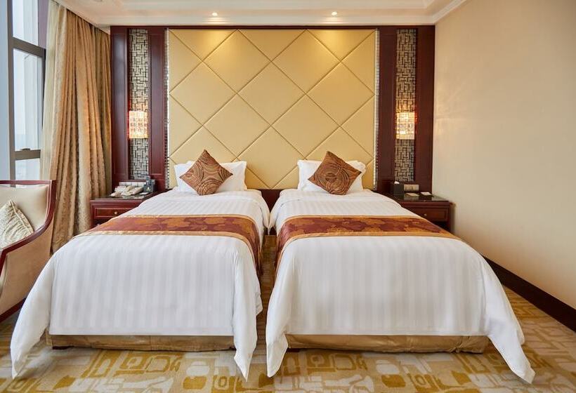 Номер Executive, Soluxe Hotel Guangzhou