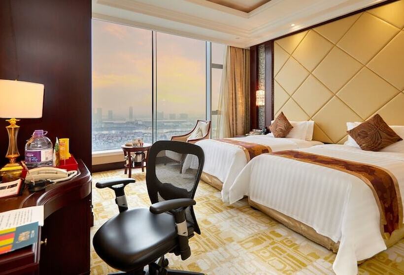 Номер Executive, Soluxe Hotel Guangzhou
