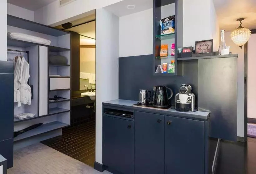 Executive-huone, Spicers Balfour