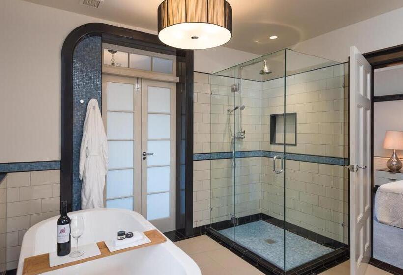 Люкс, Spicers Balfour