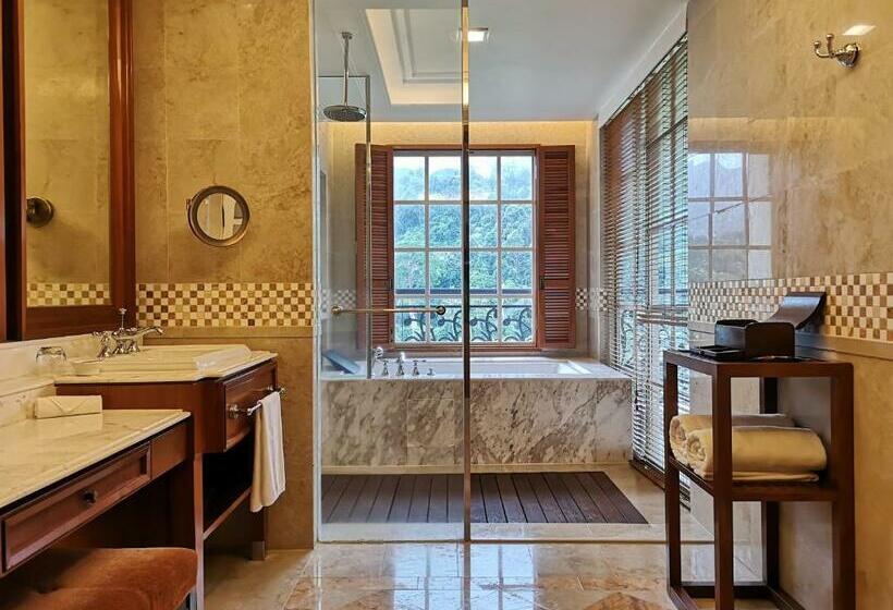 غرفة قياسية مطلة على الجبل, The Danna Langkawi   A Member Of Small Luxury Hotels Of The World