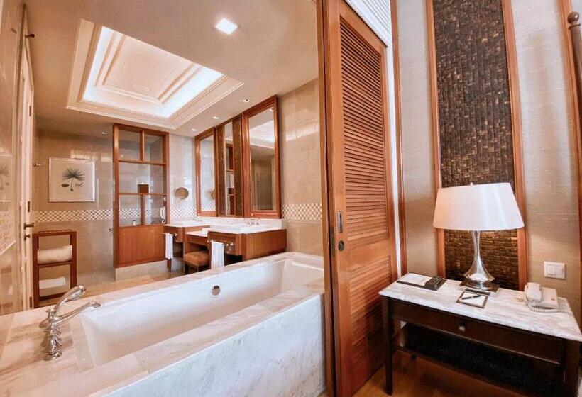 غرفة قياسية مطلّة علي البحر, The Danna Langkawi   A Member Of Small Luxury Hotels Of The World