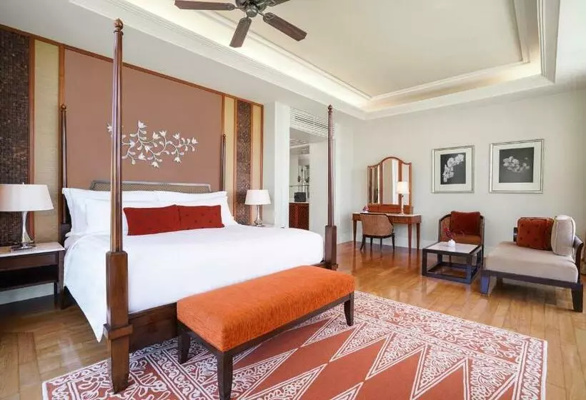 اتاق استاندارد با چشم‌انداز دریا, The Danna Langkawi   A Member Of Small Luxury Hotels Of The World