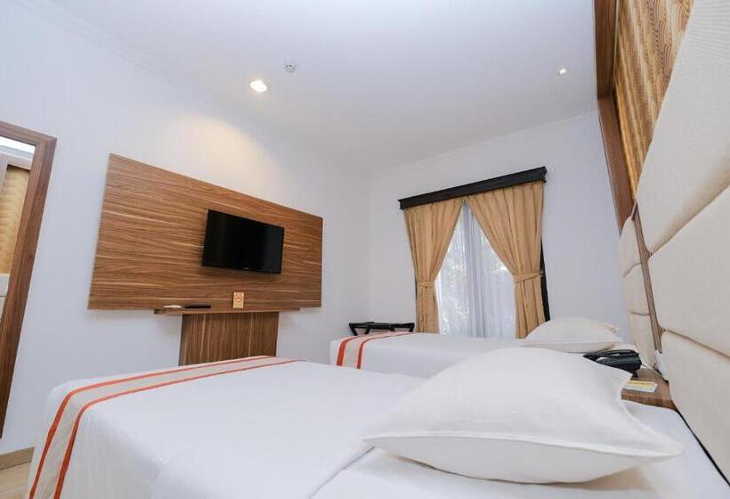 수피리어 룸, The Grand Palace Hotel Yogyakarta