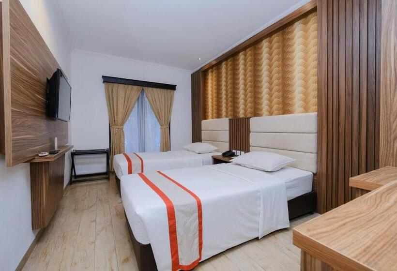 수피리어 룸, The Grand Palace Hotel Yogyakarta