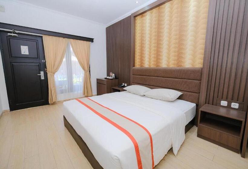 디럭스 룸, The Grand Palace Hotel Yogyakarta