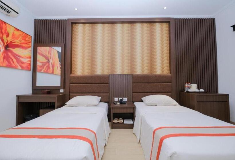 디럭스 룸, The Grand Palace Hotel Yogyakarta