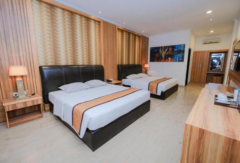 패밀리 룸, The Grand Palace Hotel Yogyakarta