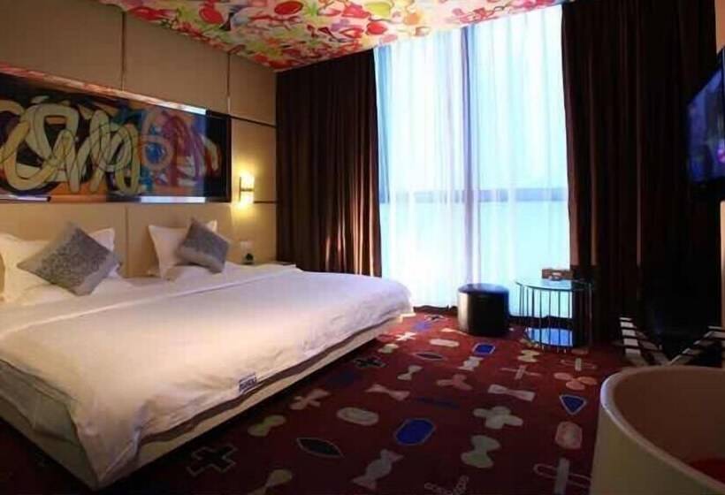 デラックスルーム, Vision Fashion