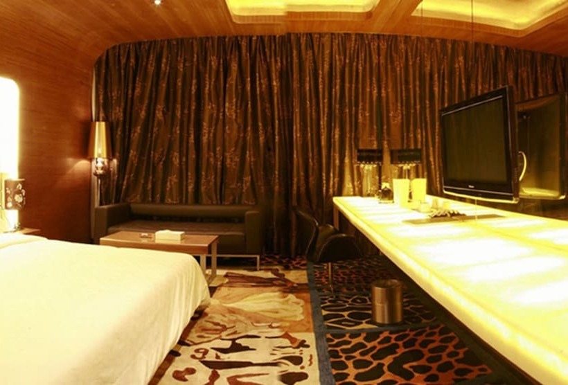 スーペリアールーム, Vision Fashion