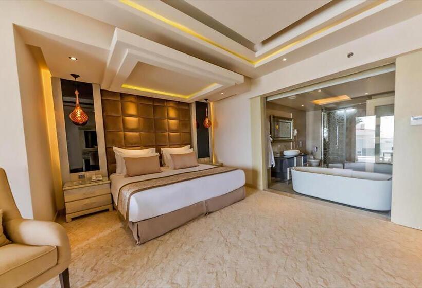 חדק דלוקס עם ג'קוזי, Kaisol Romance Resort Sahl Hasheesh - Adults Only