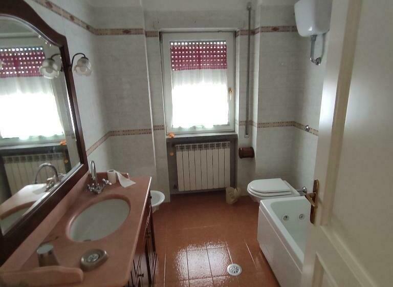 آپارتمان 1 خوابه, Camaga