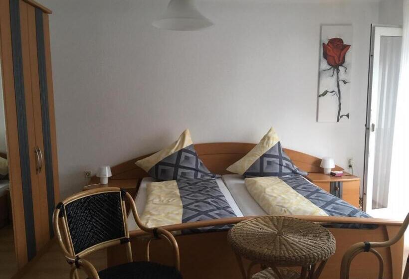 חדר סטנדרט עם מרפסת, Gästehaus Brockmüller