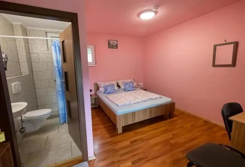 スタンダードルーム, Casa Flori De Nuc