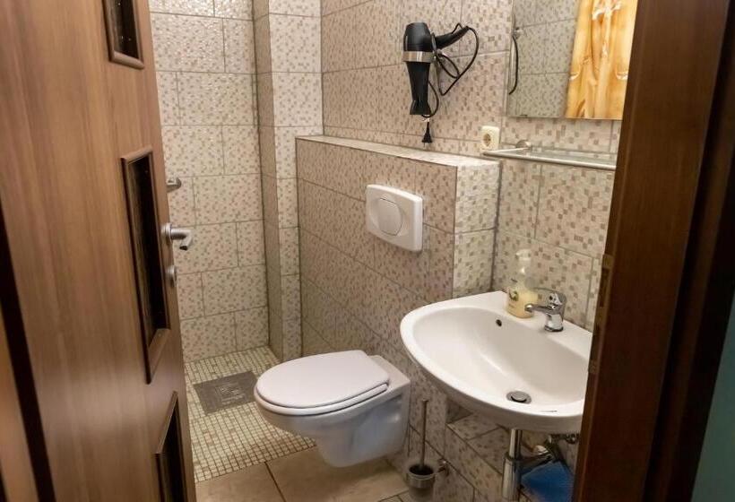 غرفة قياسية, Casa Flori De Nuc