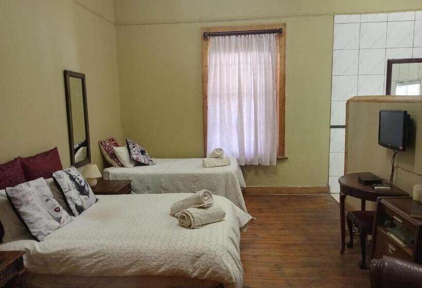 Номер Стандарт, The Old Watchmakers Guest House