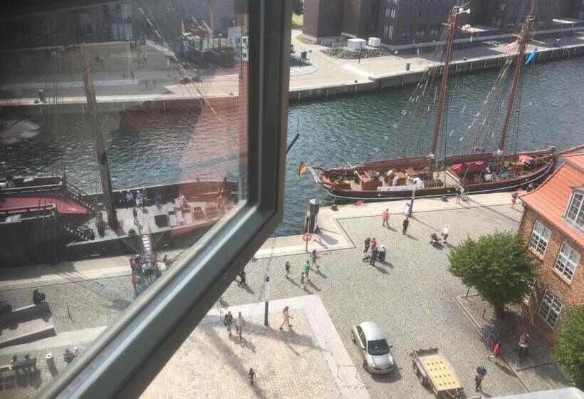 带1个卧室的豪华公寓, Appartment Im Ohlerich Speicher In Wismar Mit Stadt Und Meerblick