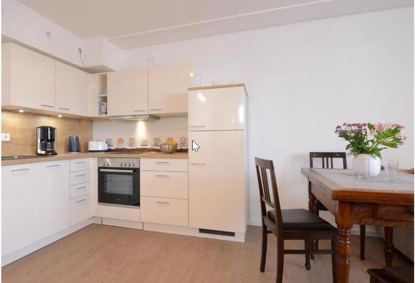 带1个卧室的豪华公寓, Appartment Im Ohlerich Speicher In Wismar Mit Stadt Und Meerblick