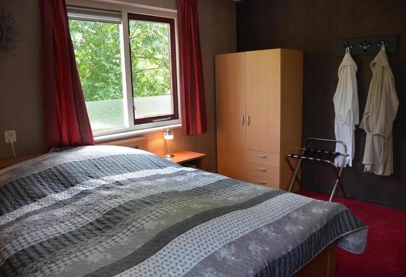 חדר סטנדרט חדר אמבטיה משותף, Mango House Homestay