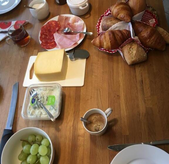 חדר סטנדרט חדר אמבטיה משותף, Mango House Homestay