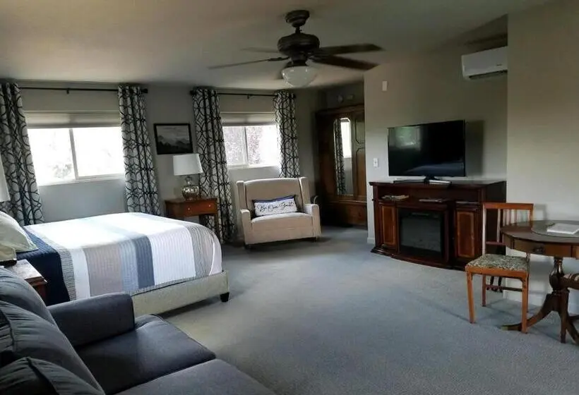 マウンテンビューファミリールーム, Ronnie S Resort