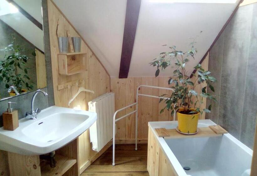 패밀리 스위트, Au 17