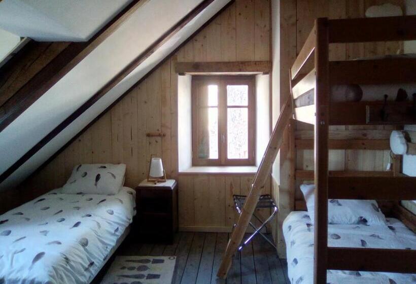 패밀리 스위트, Au 17