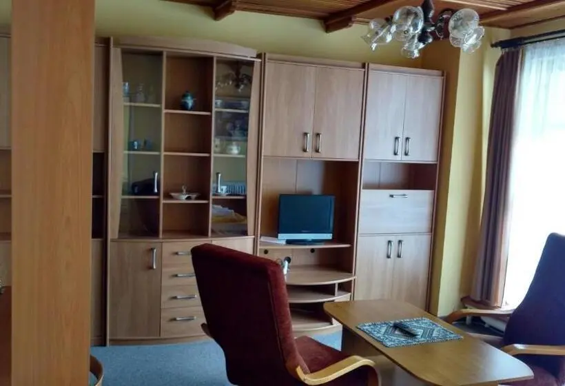 Suite Executiva, Dalmo