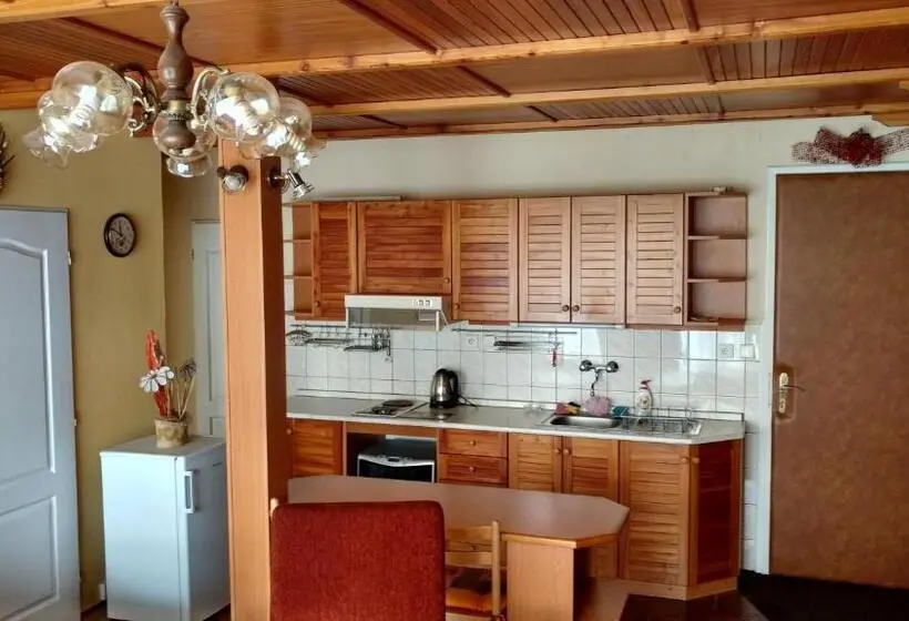 Suite Executiva, Dalmo