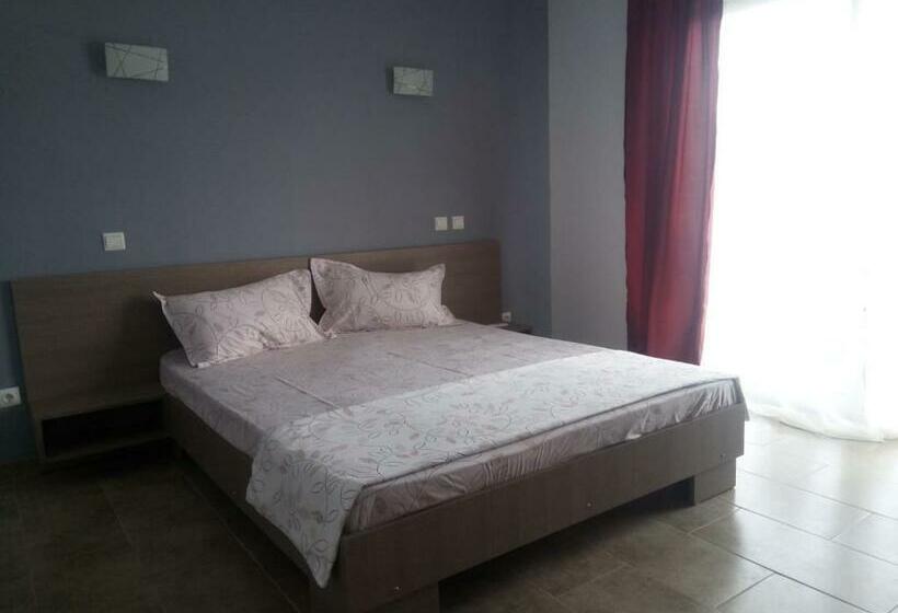 חדר סטנדרט, New Exclusive