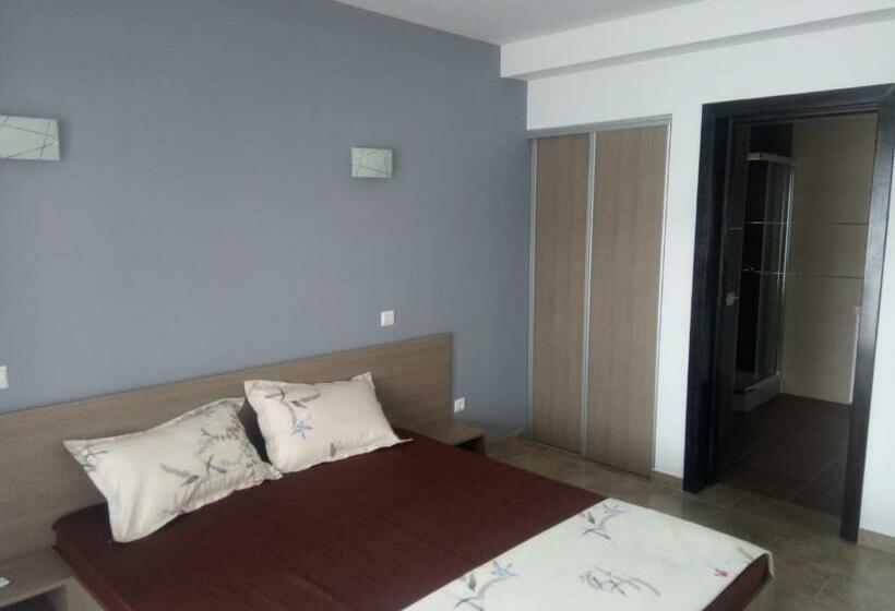 חדר סטנדרט, New Exclusive